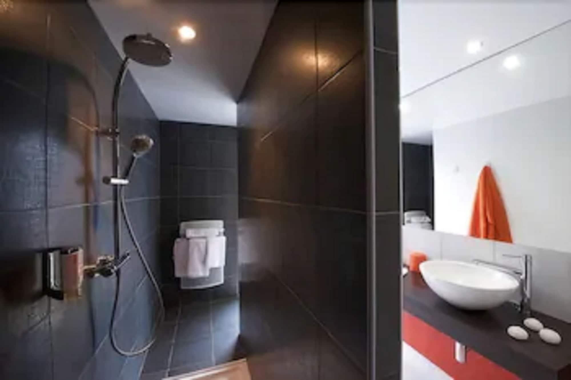 Logis Golfe Hotel Vannes Ngoại thất bức ảnh