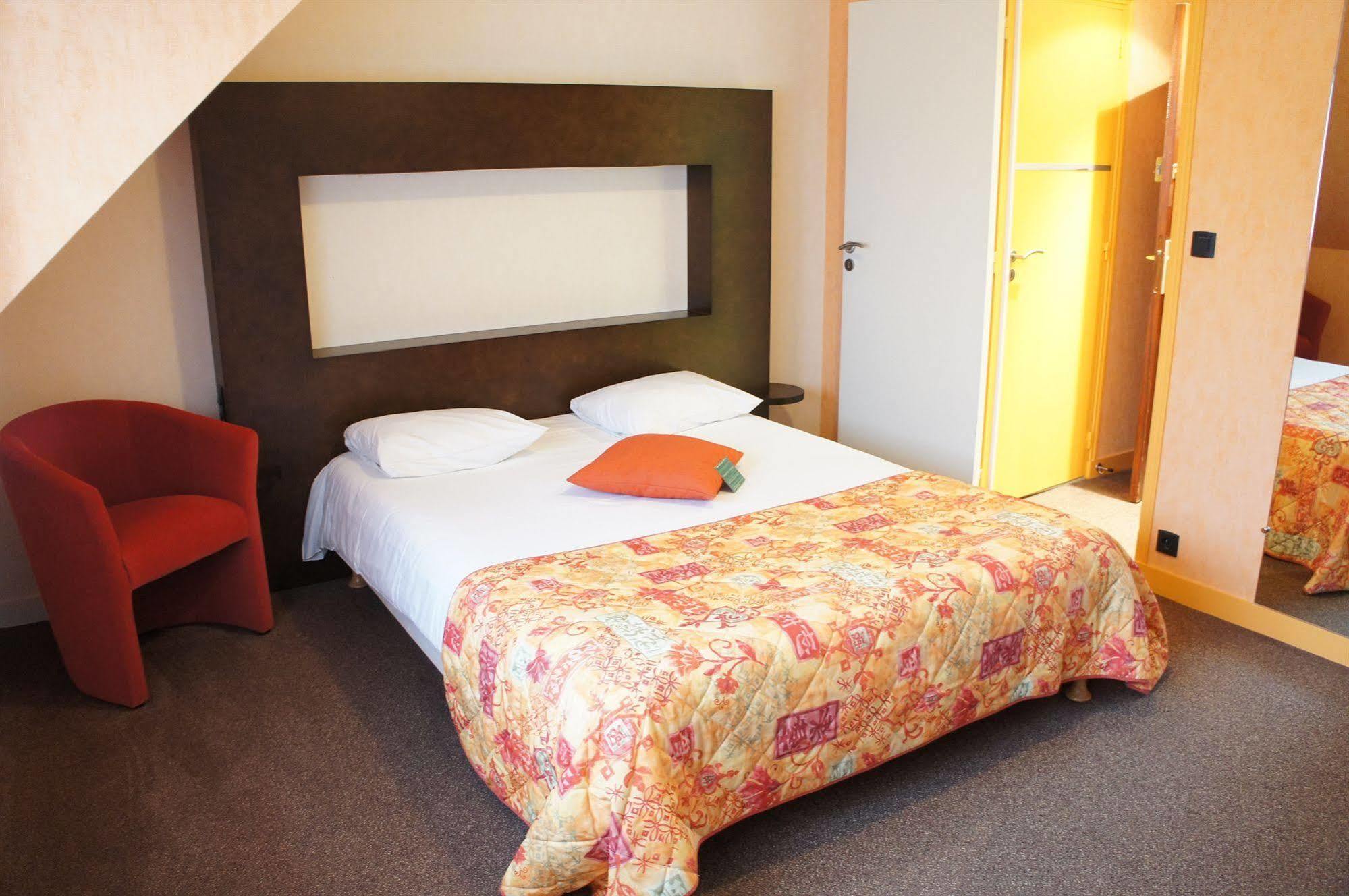 Logis Golfe Hotel Vannes Ngoại thất bức ảnh